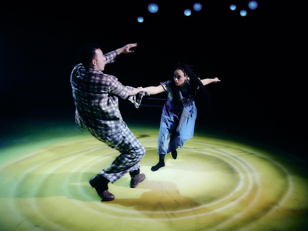 Dorothy and Toto reunite at last.